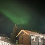 Yllaestoelli 2 D, Aekaeslompolo Kolari