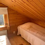 Yllaestoelli 2 D, Aekaeslompolo Apartment Kolari