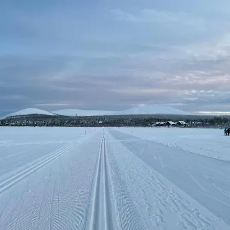 Yllaestoelli 2 D, Aekaeslompolo Kolari