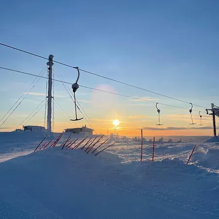 Yllaestoelli 2 D, Aekaeslompolo Apartman Kolari