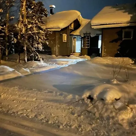 Yllaestoelli 2 D, Aekaeslompolo Apartmán *