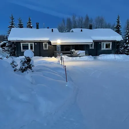 Yllaestoelli 2 D, Aekaeslompolo Apartmán