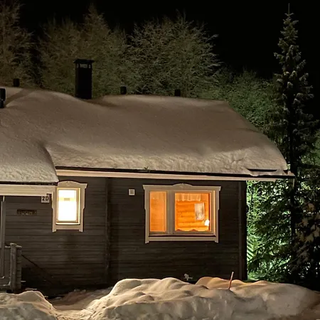 Yllaestoelli 2 D, Aekaeslompolo Kolari