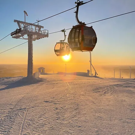 Yllaestoelli 2 D, Aekaeslompolo Apartmán *