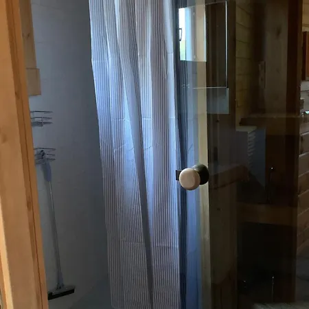 Yllaestoelli 2 D, Aekaeslompolo Apartment *