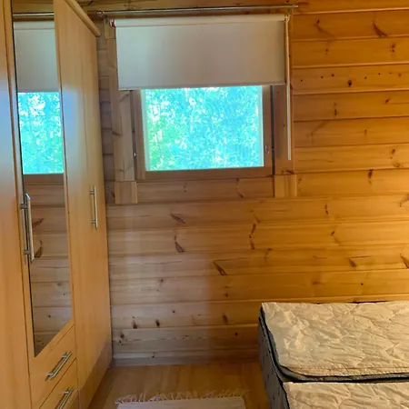 Apartment Yllaestoelli 2 D, Aekaeslompolo