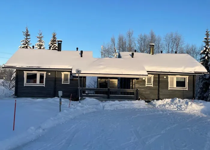 Yllaestoelli 2 D, Aekaeslompolo 아파트 *